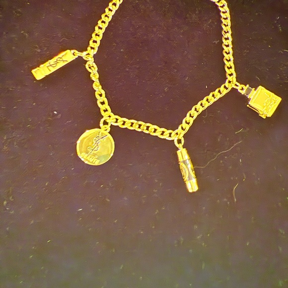 Elegant Gold Charm Bracelet with Iconic Accents - Picture 3 of 6